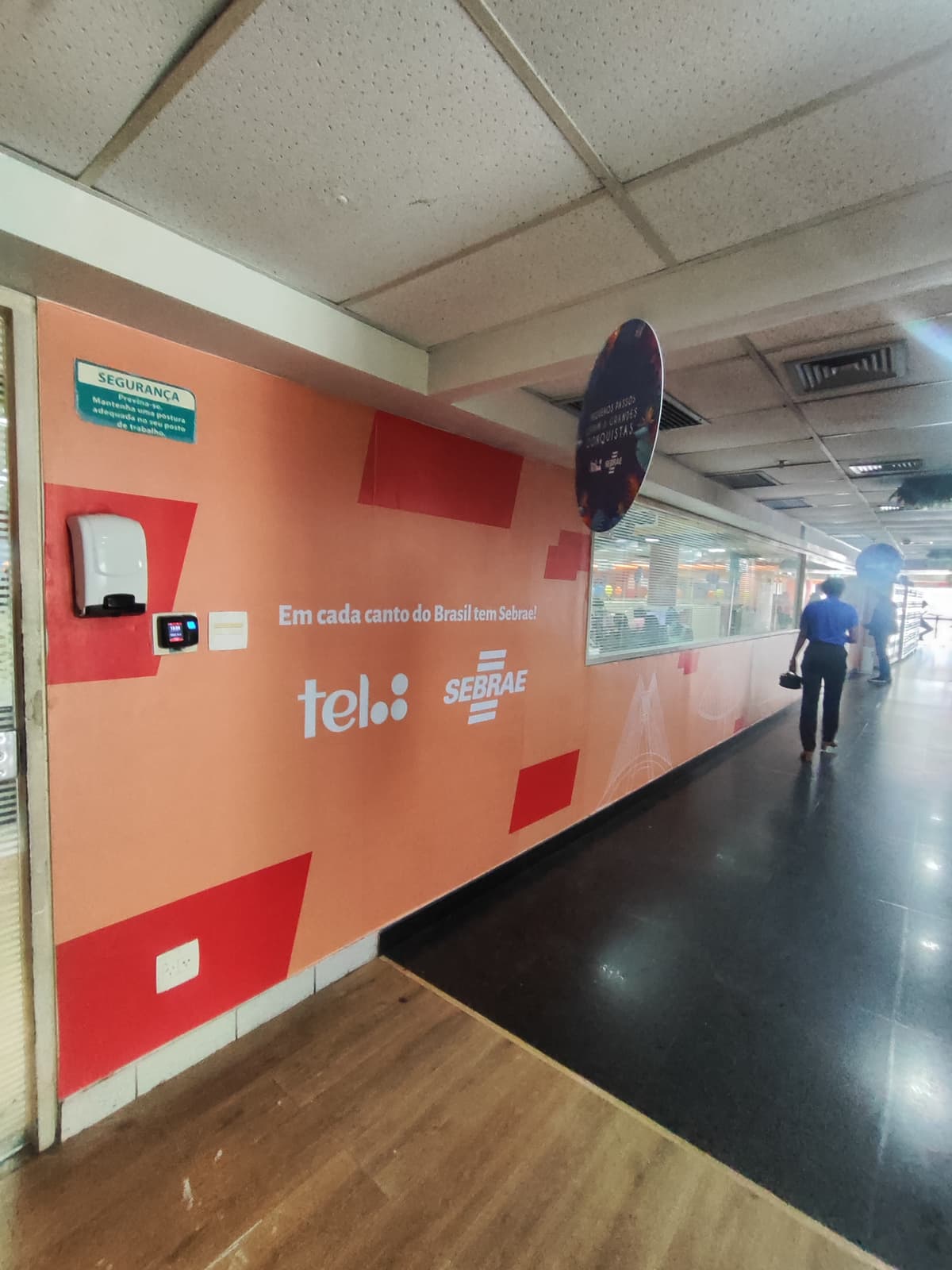 Sebrae - Adesivação de parede