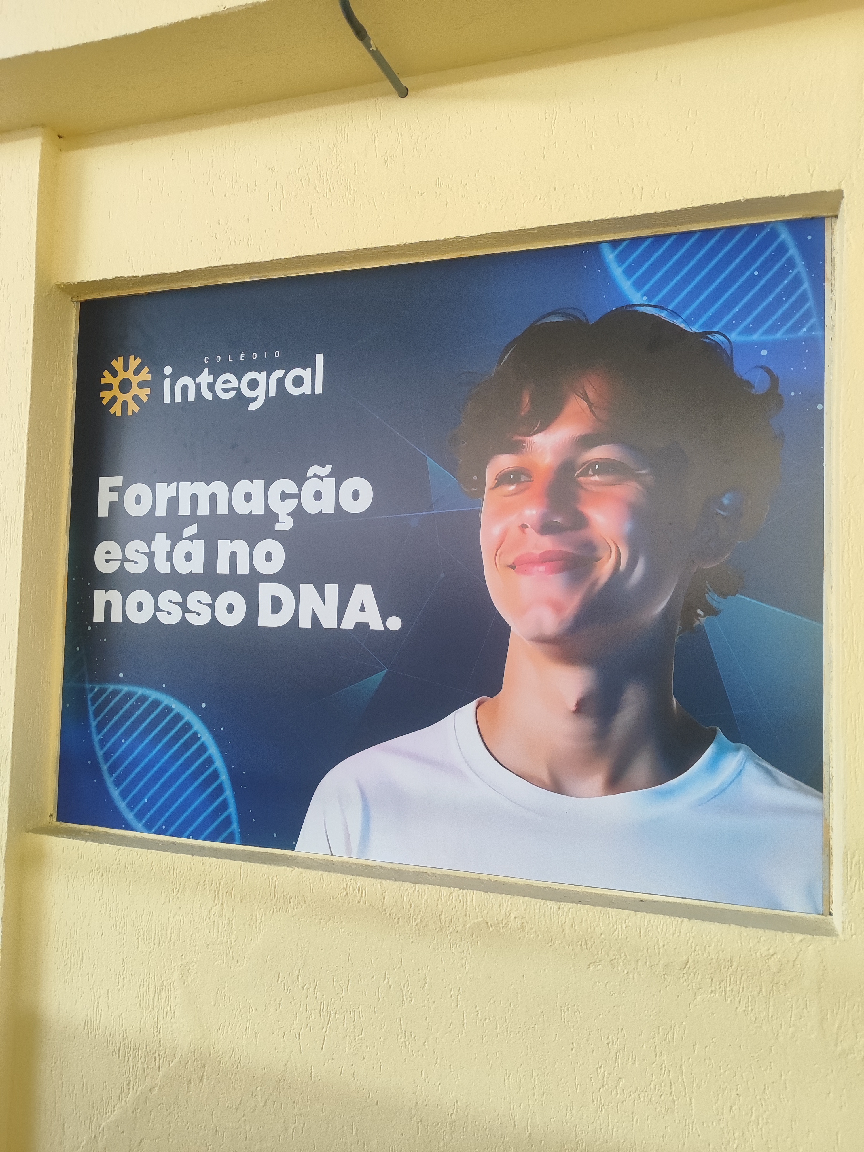 Colégio Integral - Quadro institucional