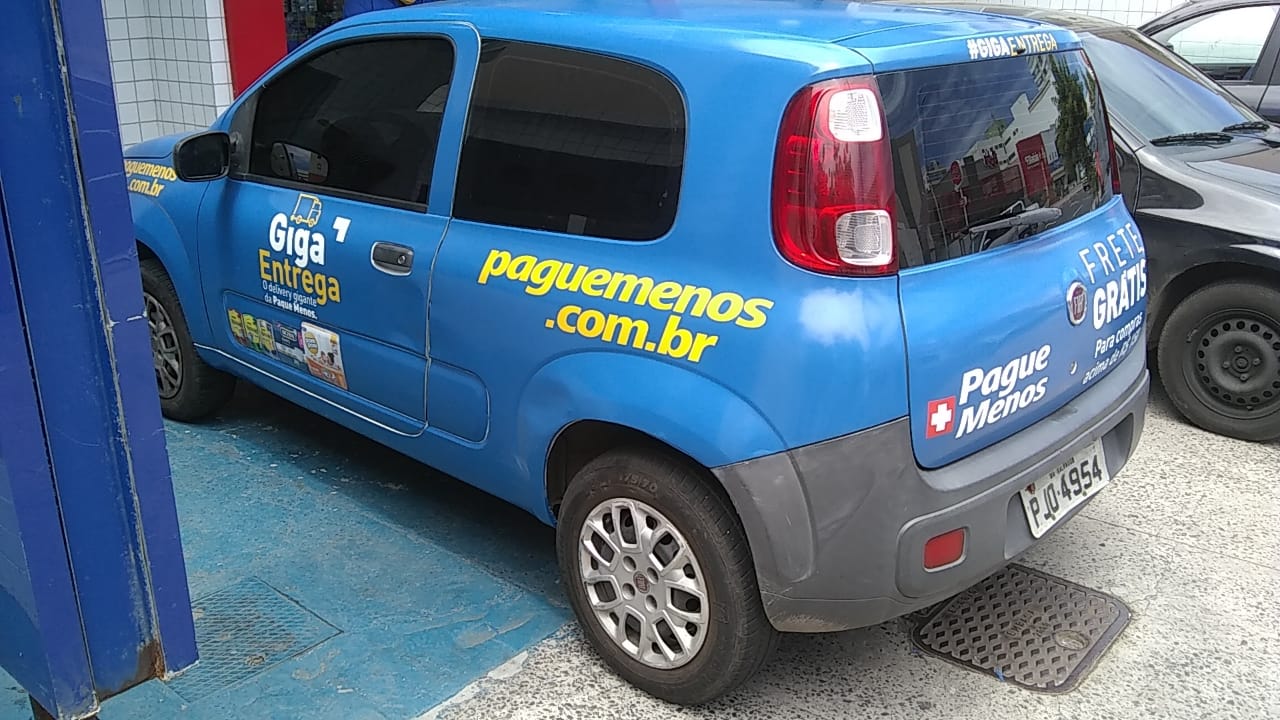 Pague Menos - Giga Entrega lateral