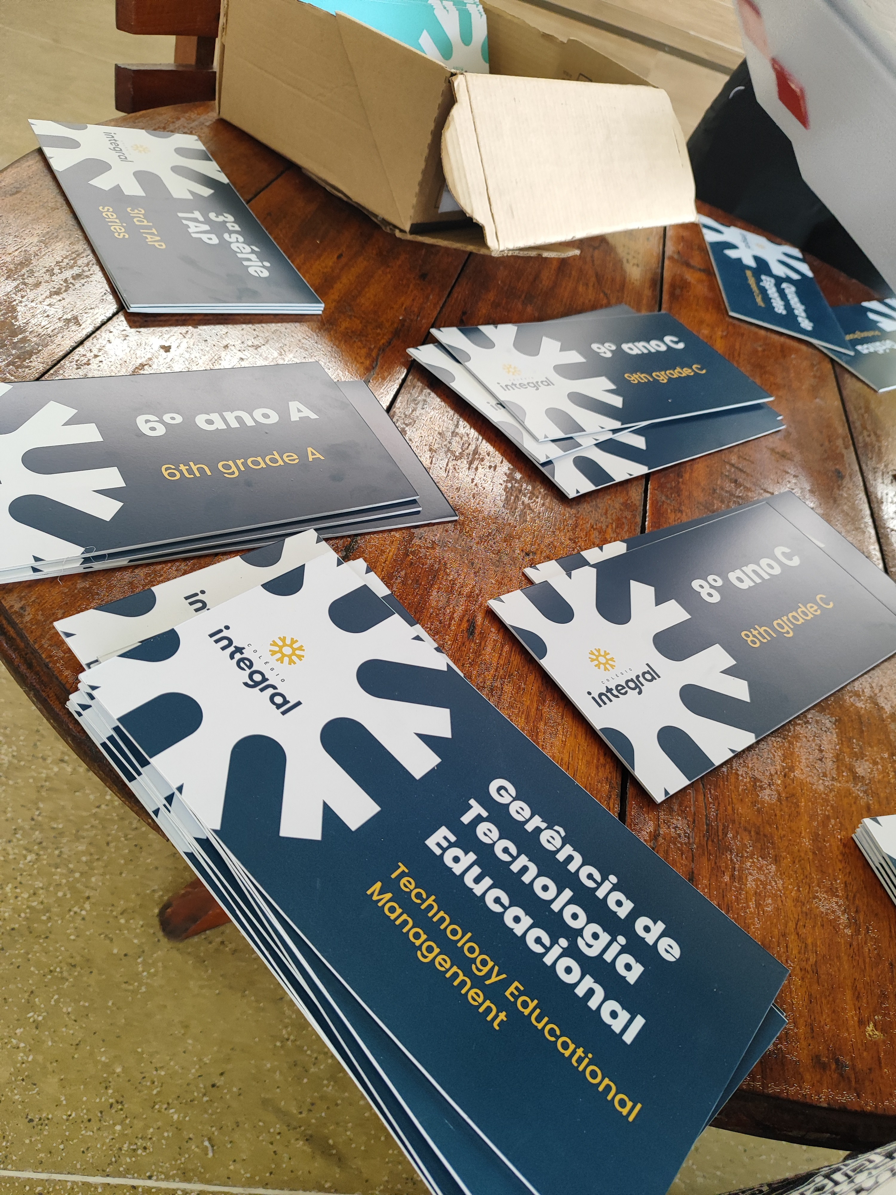 Colégio Integral - Placas de salas